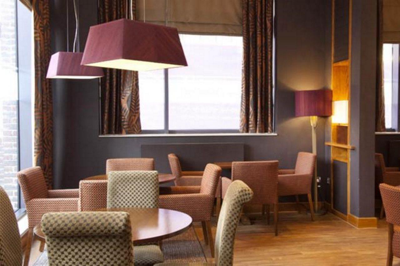 Premier Inn London City Extérieur photo