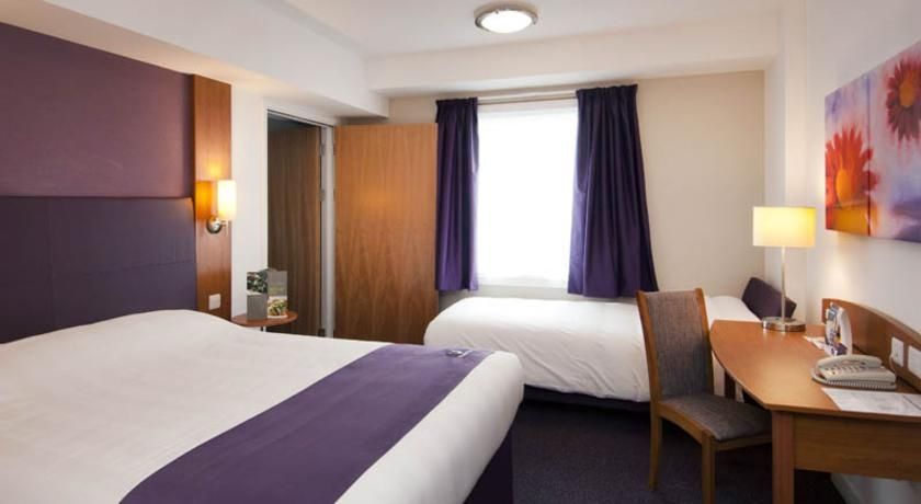 Premier Inn London City Extérieur photo