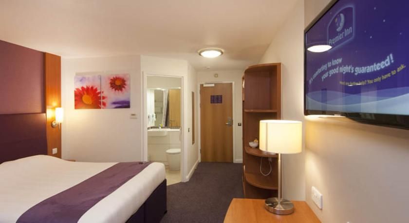 Premier Inn London City Extérieur photo